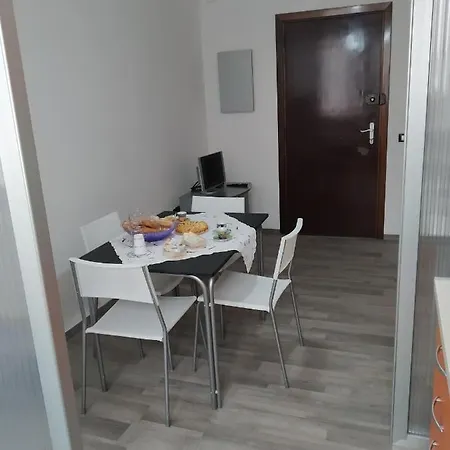 度假居 L'angolo Xxiv Maggio 莱切